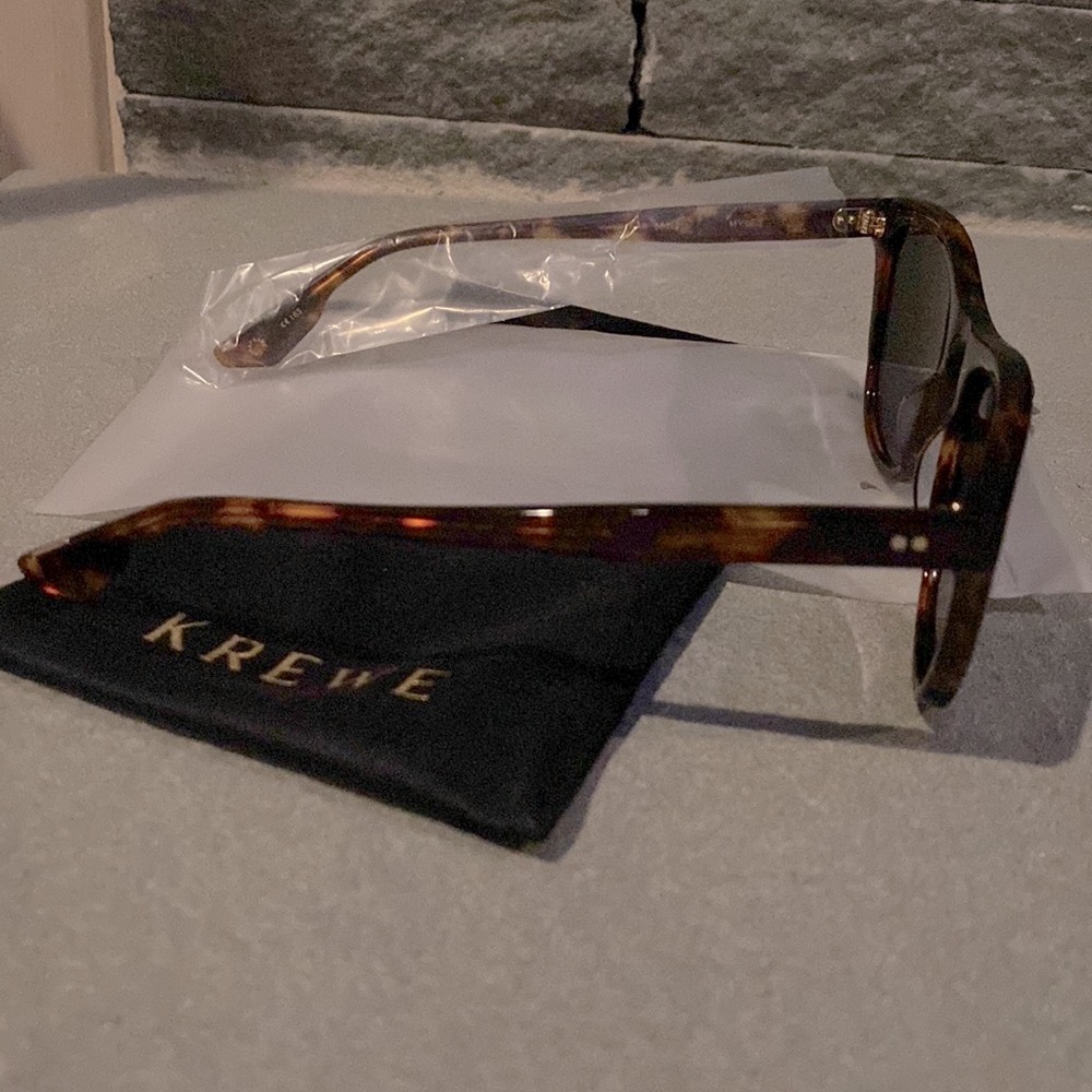 New Krewe MYLES sunglasses. Color:Rye Polarized - Picture 2 of 4